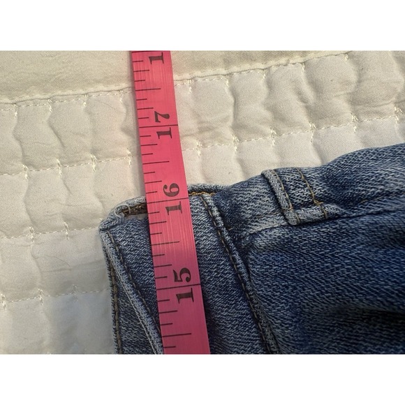 Lucky Brand Women's Sweet Straight Jeans, Medium Light Wash, 10-30, Stretch - Picture 5 of 9